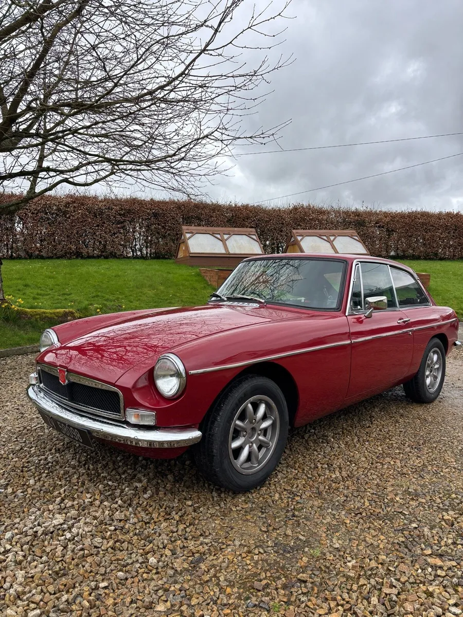 MGB GT - Image 1