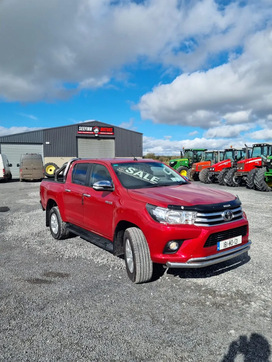 Toyota Hilux - Image 1