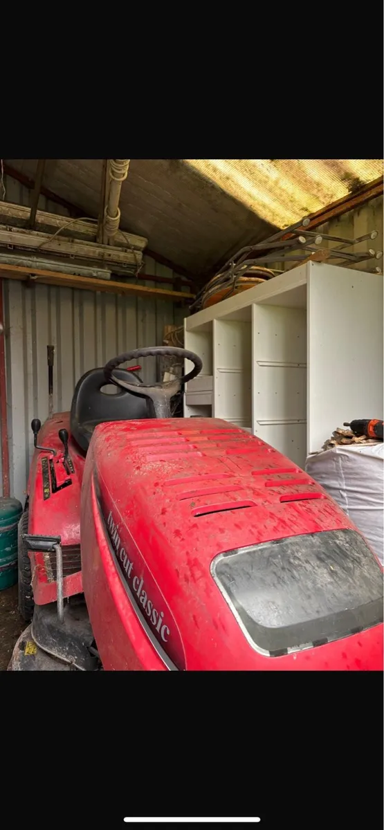 ✨Ride-On Lawnmower ✨ - Image 1