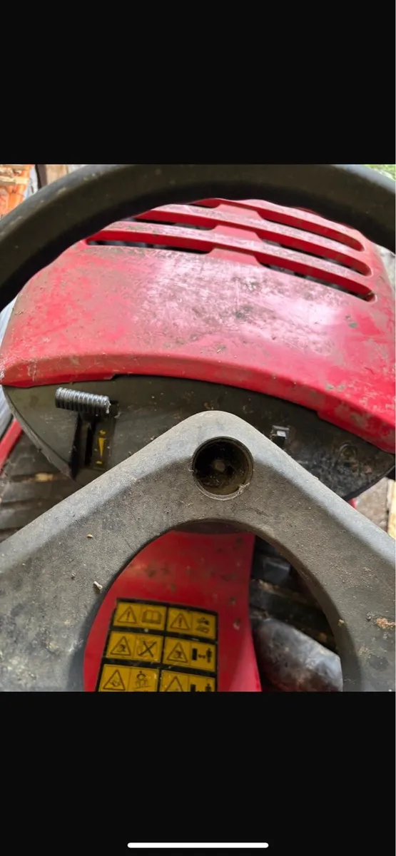 ✨Ride-On Lawnmower ✨ - Image 4