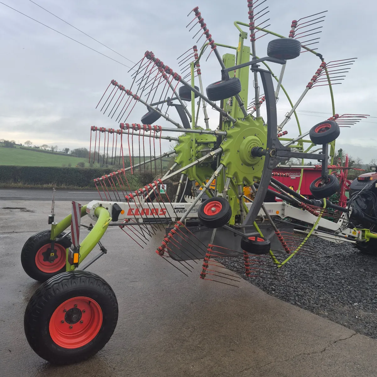 Claas Liner 2900 Rake - Image 3