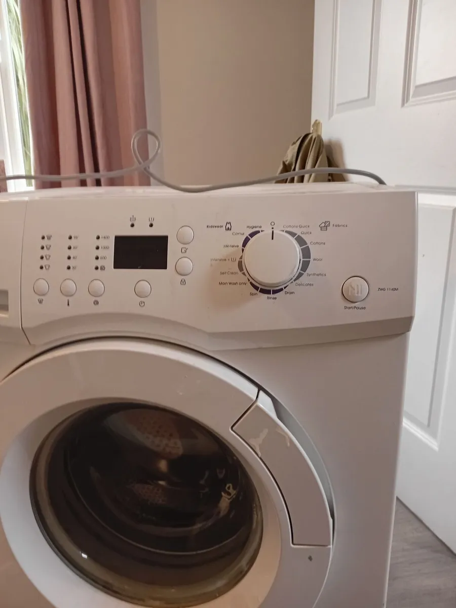Washing machine - Image 2