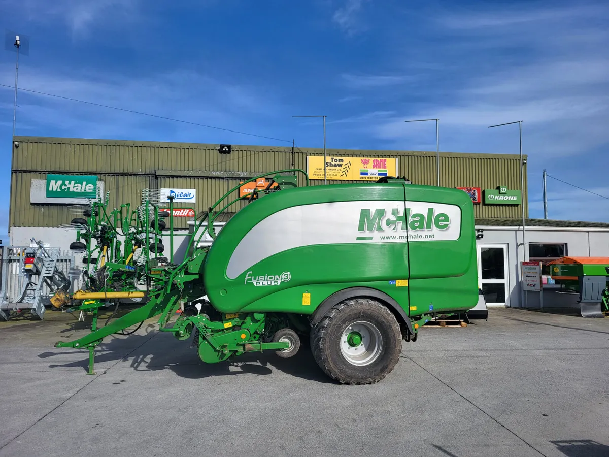 2021 McHale Fusion 3 Plus - Image 2