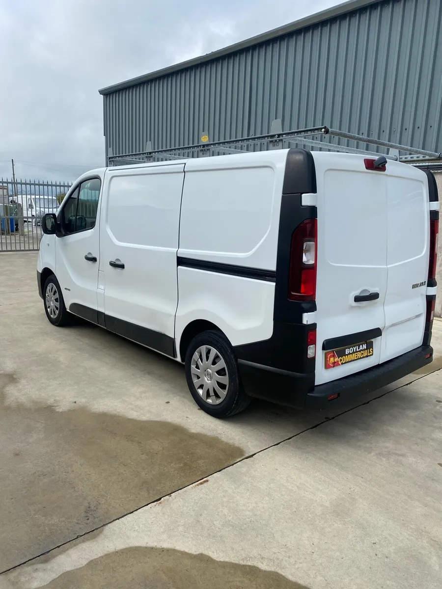 2015 Renault traffic - Image 3