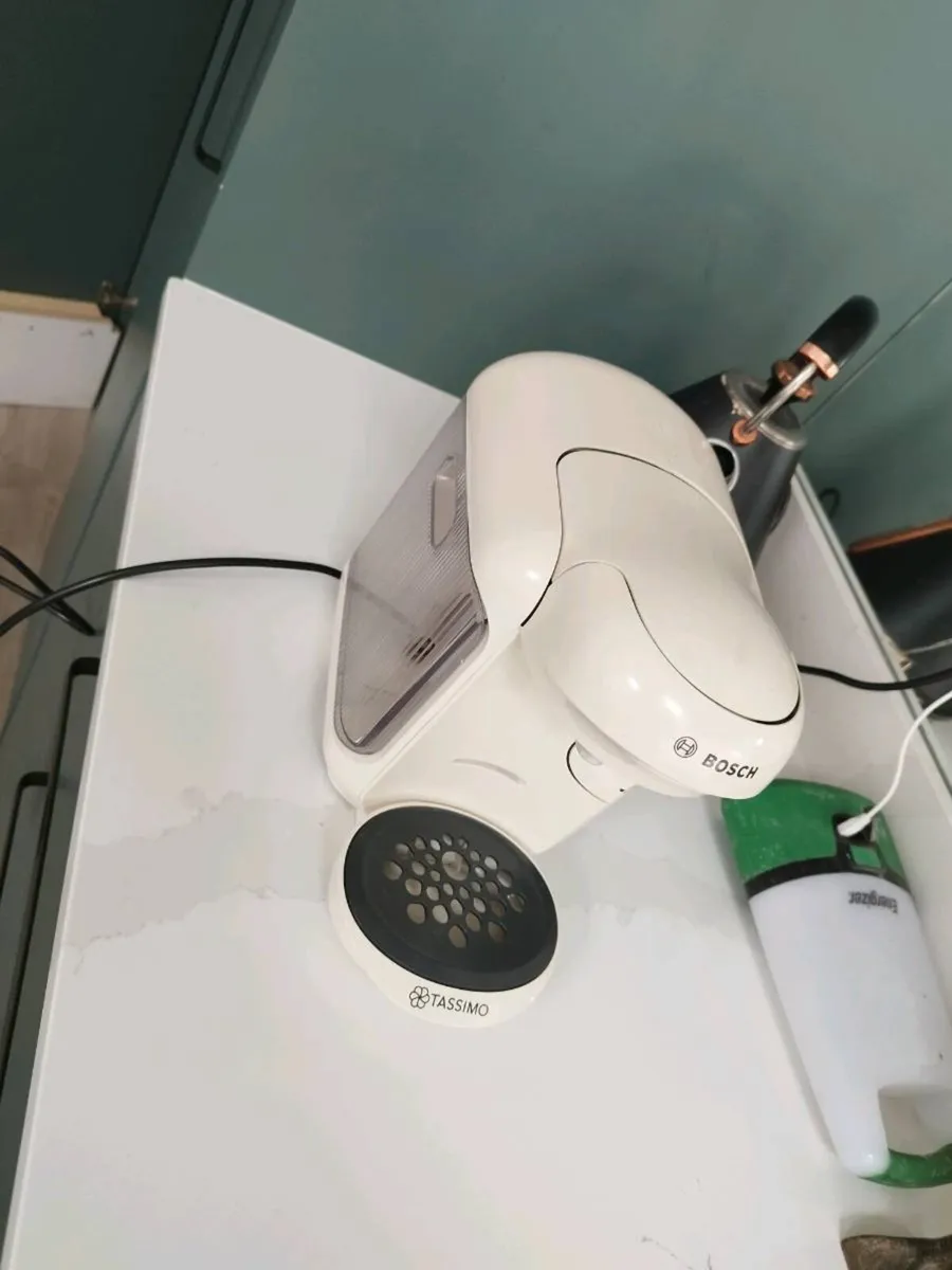 Bosch Tassimo Coffee Machine - Image 3