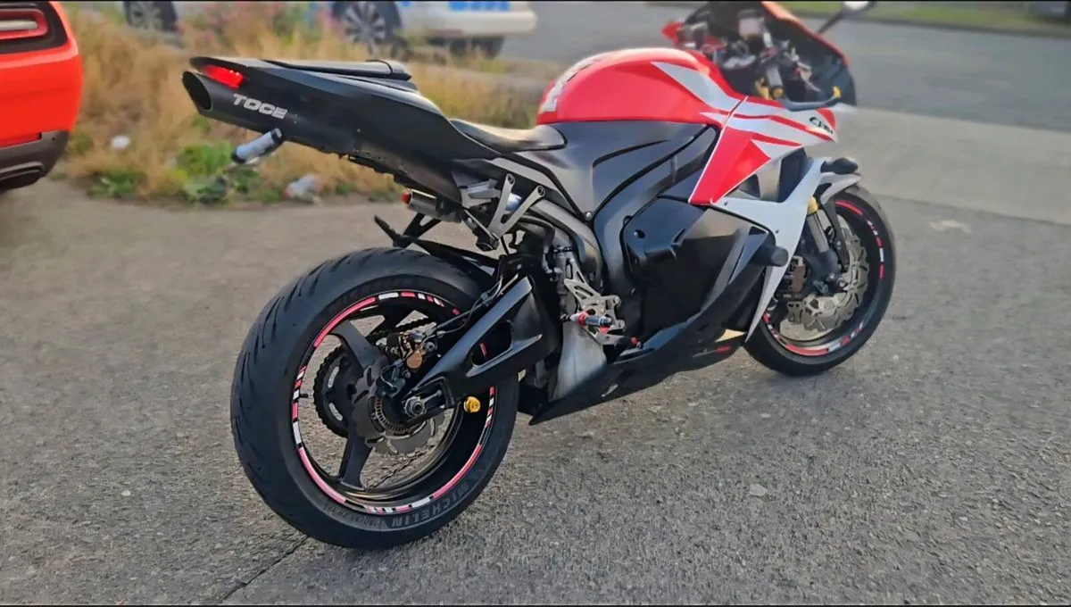 Honda CBR 600RR – 2012 - Image 1