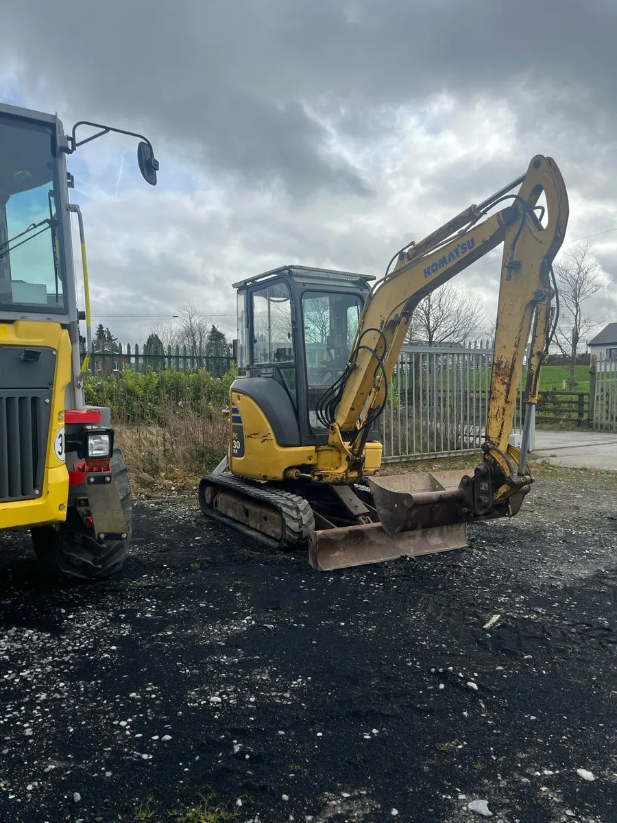 Komatsu 3 ton - Image 1