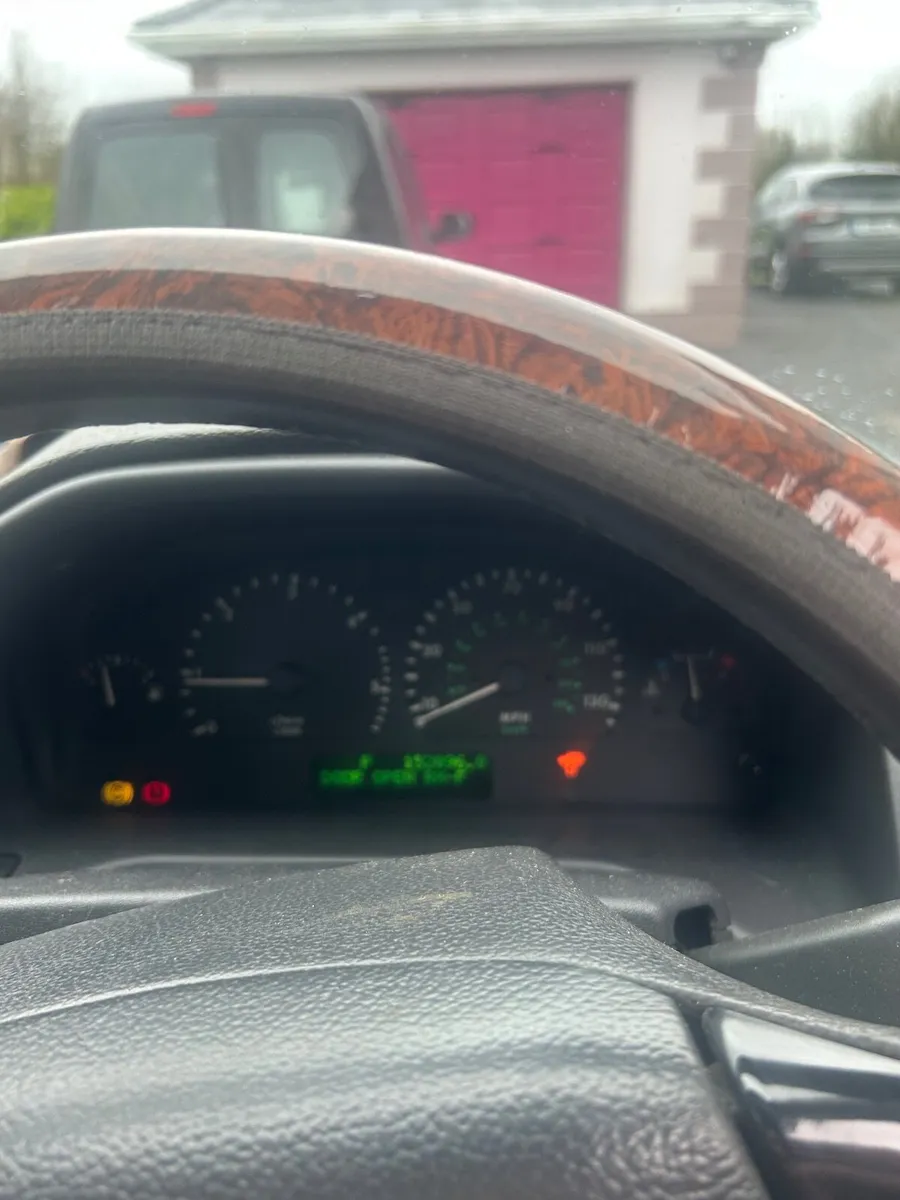 Land Rover Range Rover 2000 - Image 1