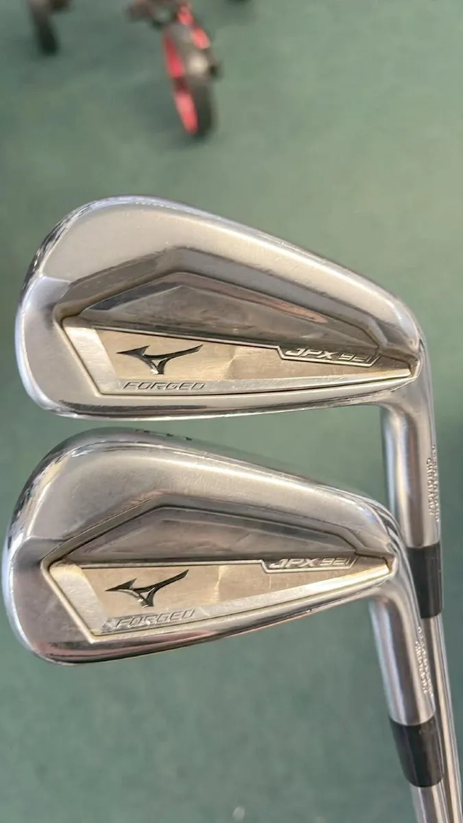 Mizuno JPX 921 Forged 5-56' Project X Stiff €399 - Image 2