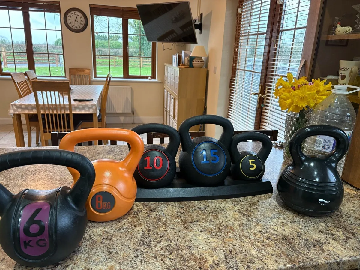 LARGE KETTLEBELL COLLECTION, GREAT CONDITION!! - Image 1