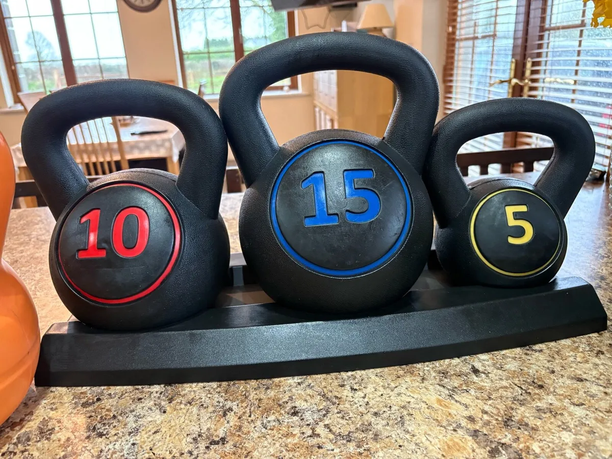LARGE KETTLEBELL COLLECTION, GREAT CONDITION!! - Image 4