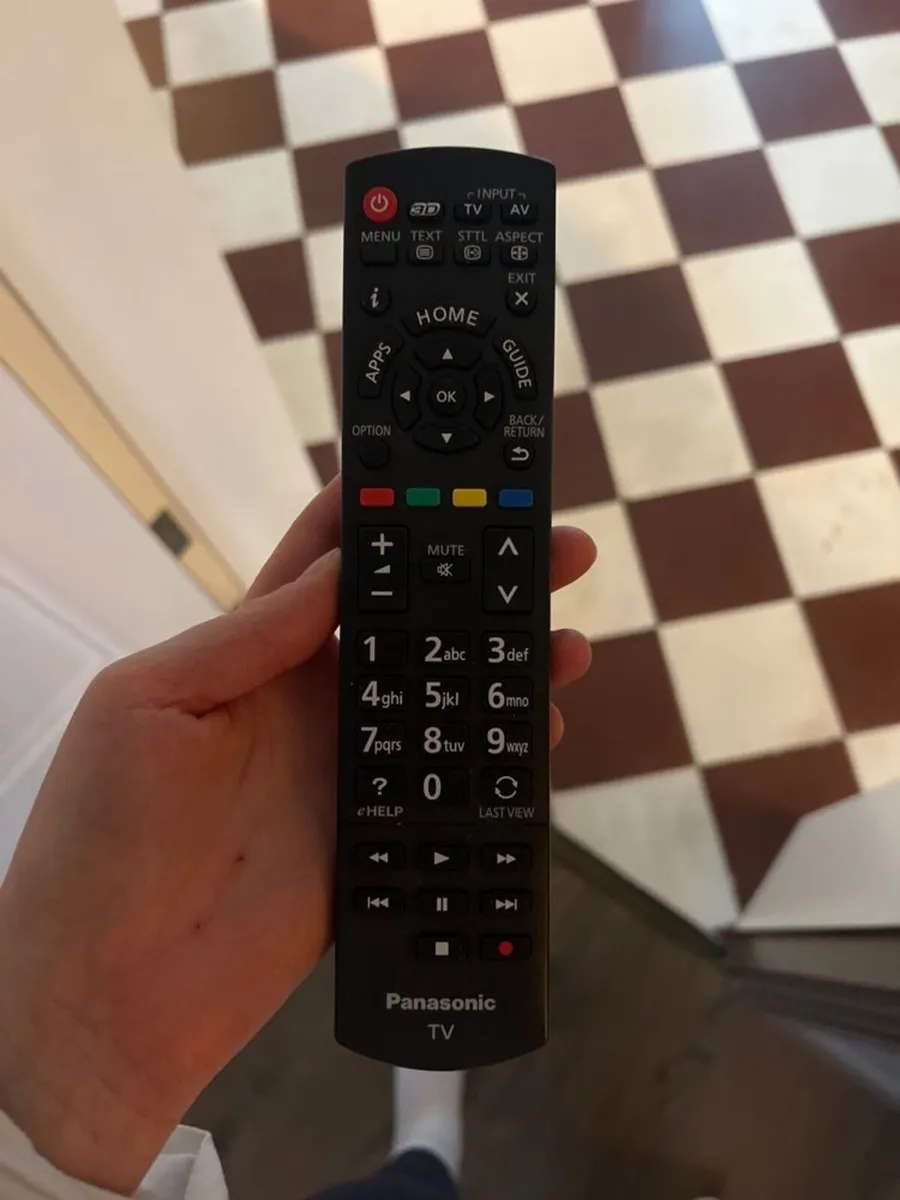 Panasonic 47" Full HD Smart 3D LED TV (Model: TX-L - Image 1