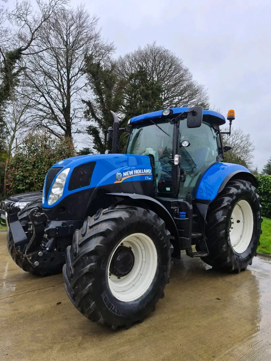 New Holland T7.185 R/C 2012 - Image 3