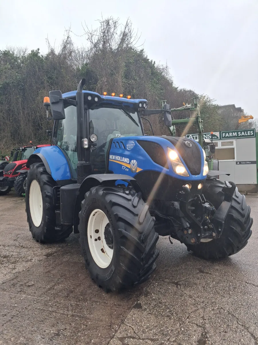 New Holland t7.210 - Image 3
