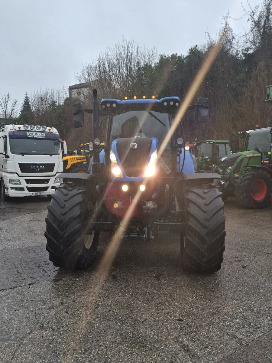 New Holland t7.210 - Image 2