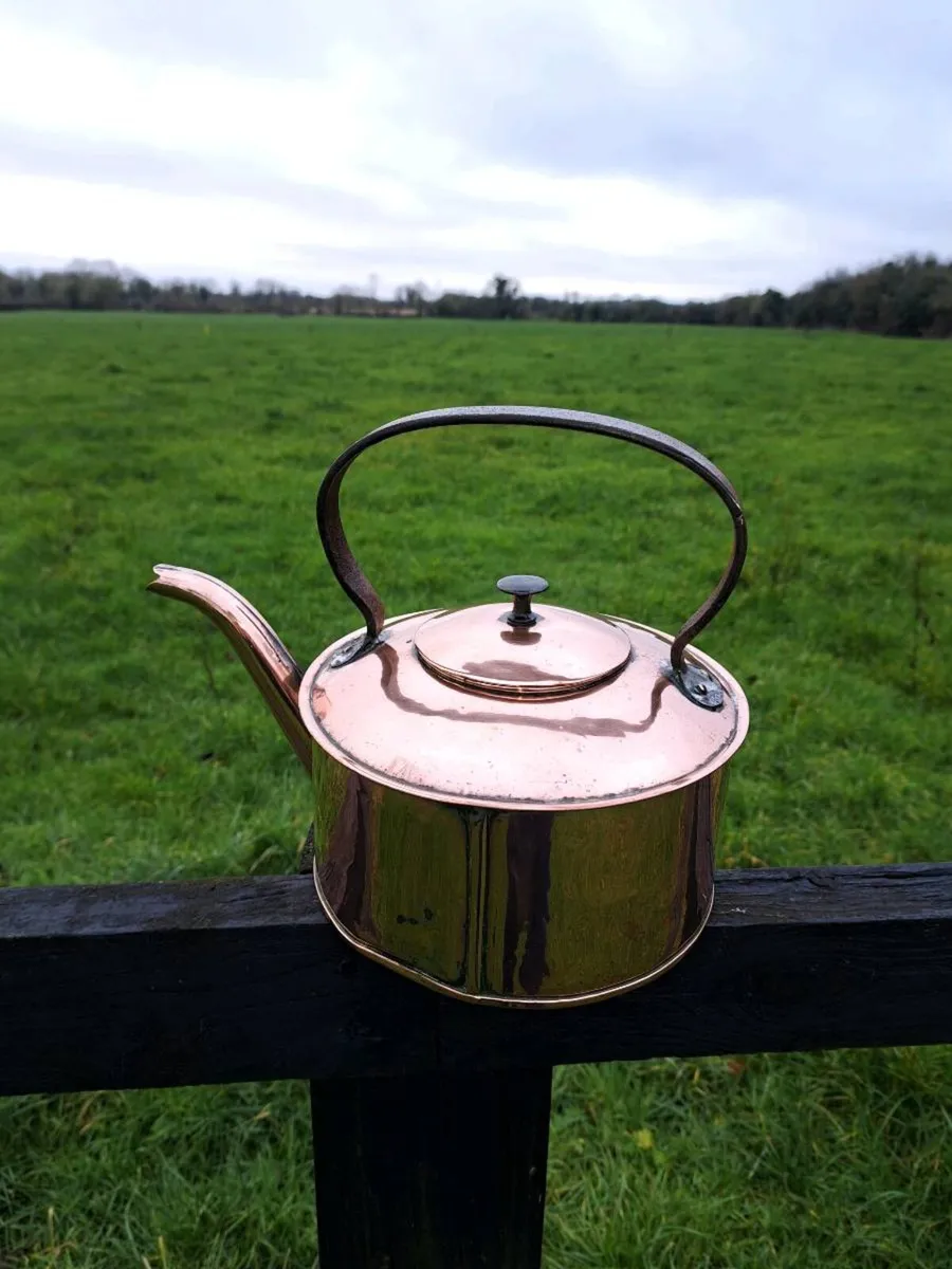 Old original  copper kettle - Image 1