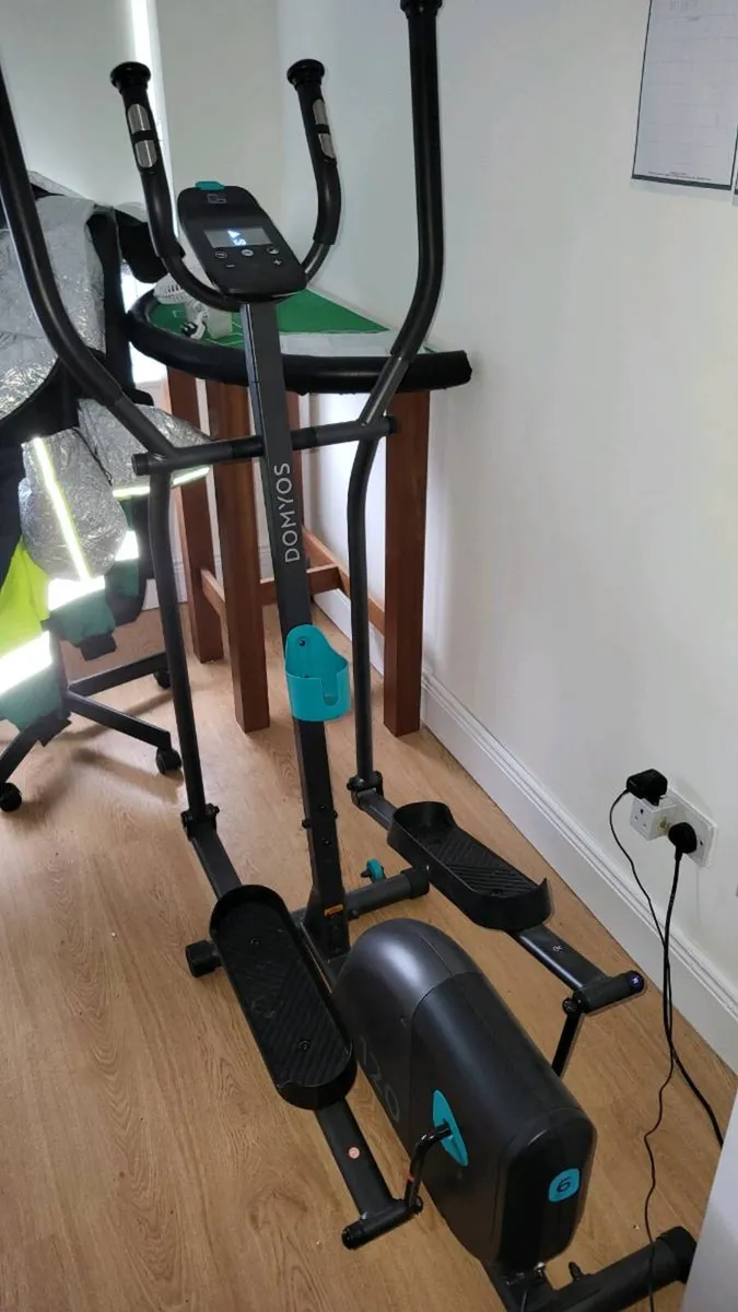 Crosstrainer - Image 3