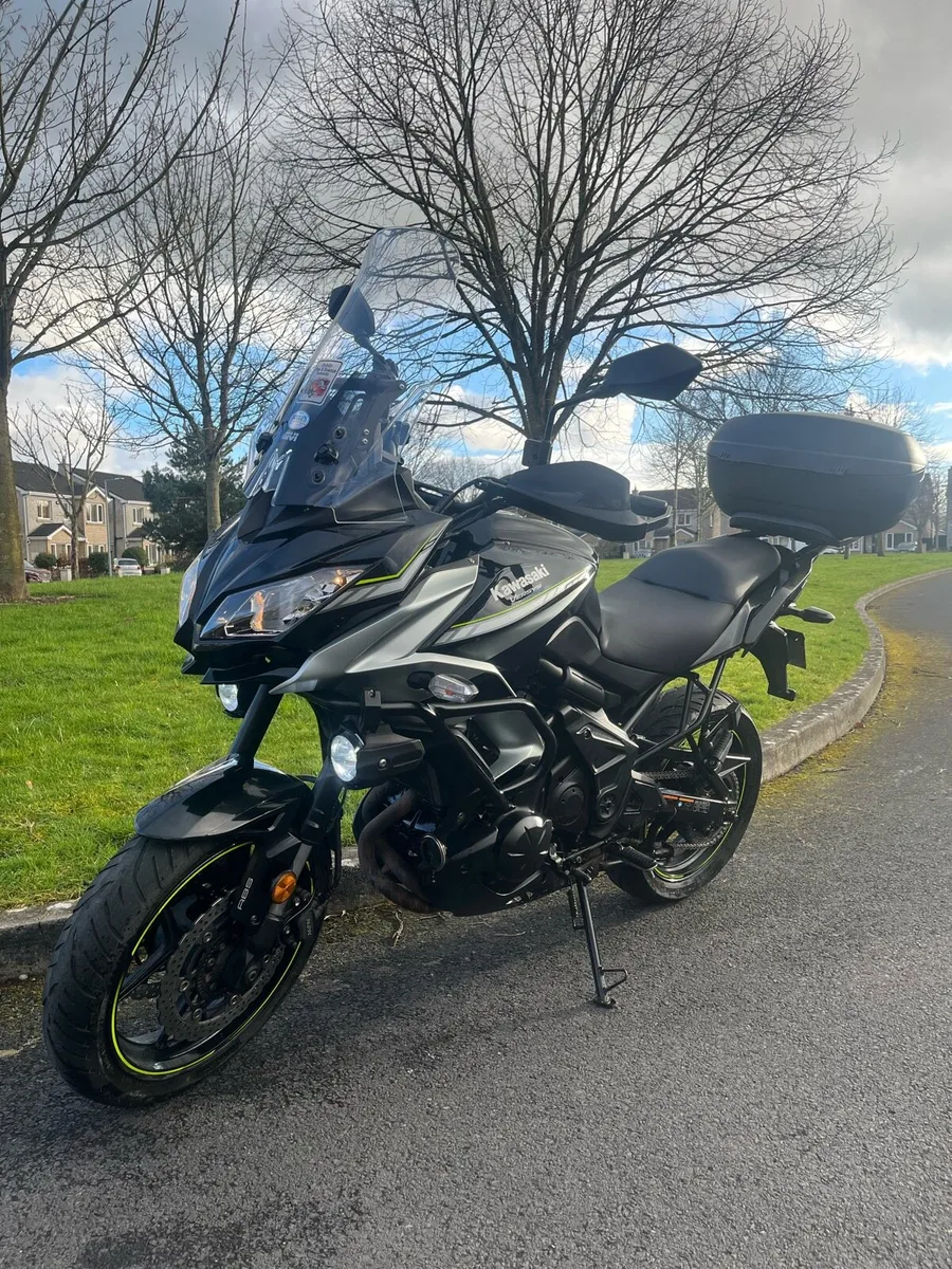 Kawasaki Versys 650 GT - Image 3