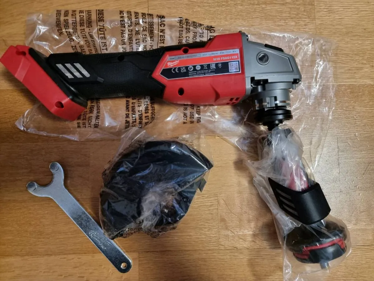 Milwaukee M18 Fuel Angle Grinder Body - Image 2