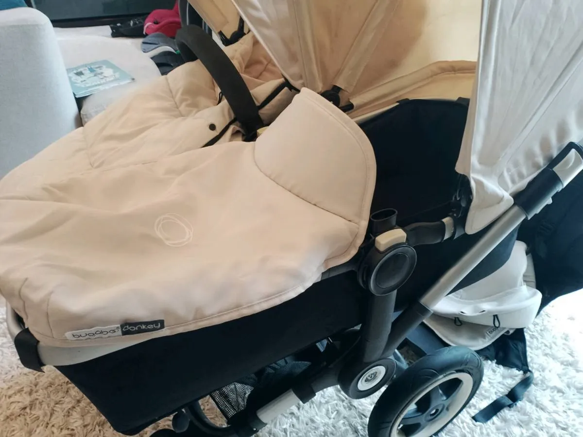 Twin Travel System by Bubaboo Donkey - Image 4
