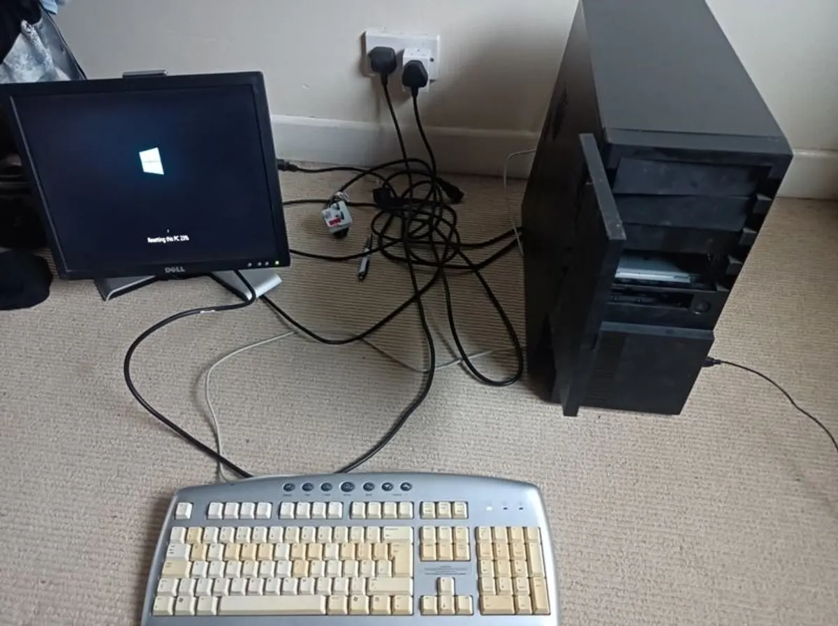 Desktop PC - Image 1