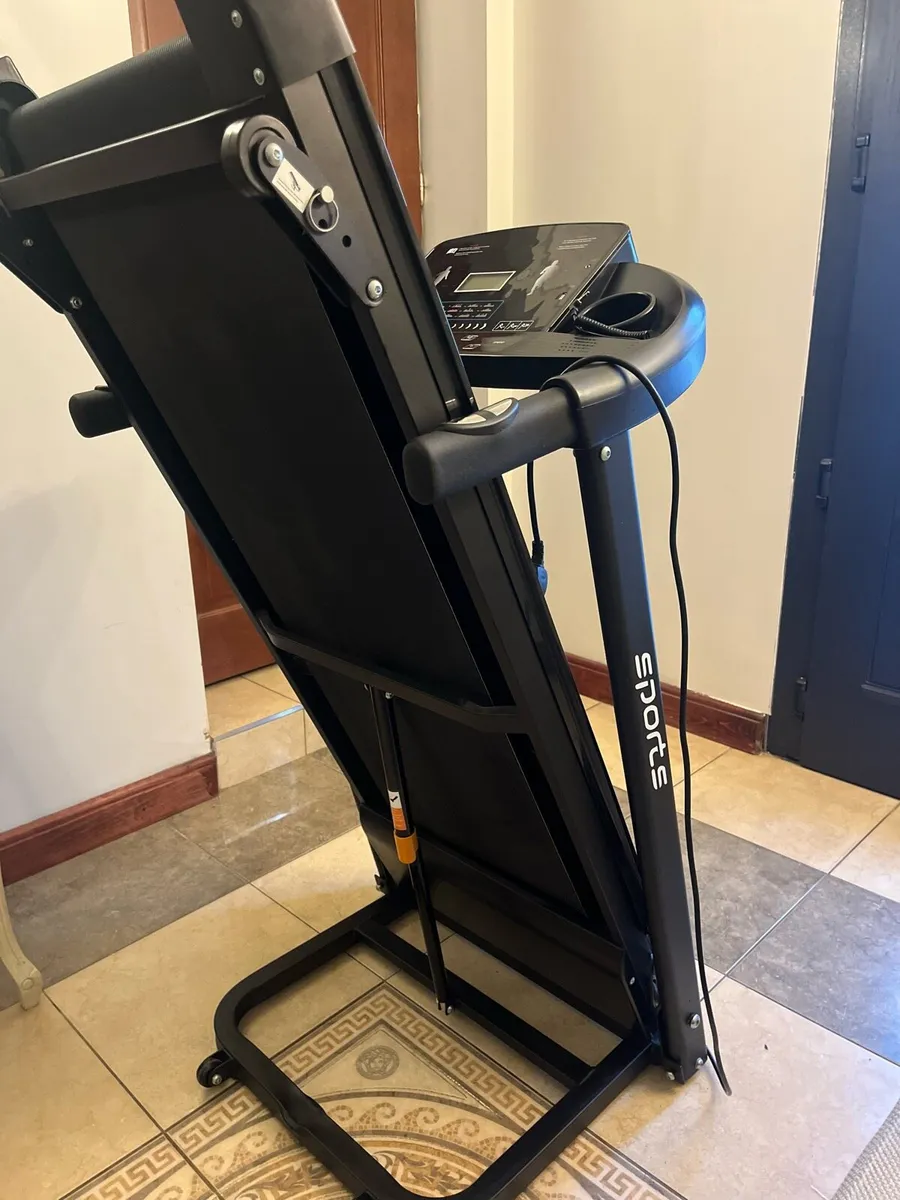 Treadmill - Image 1