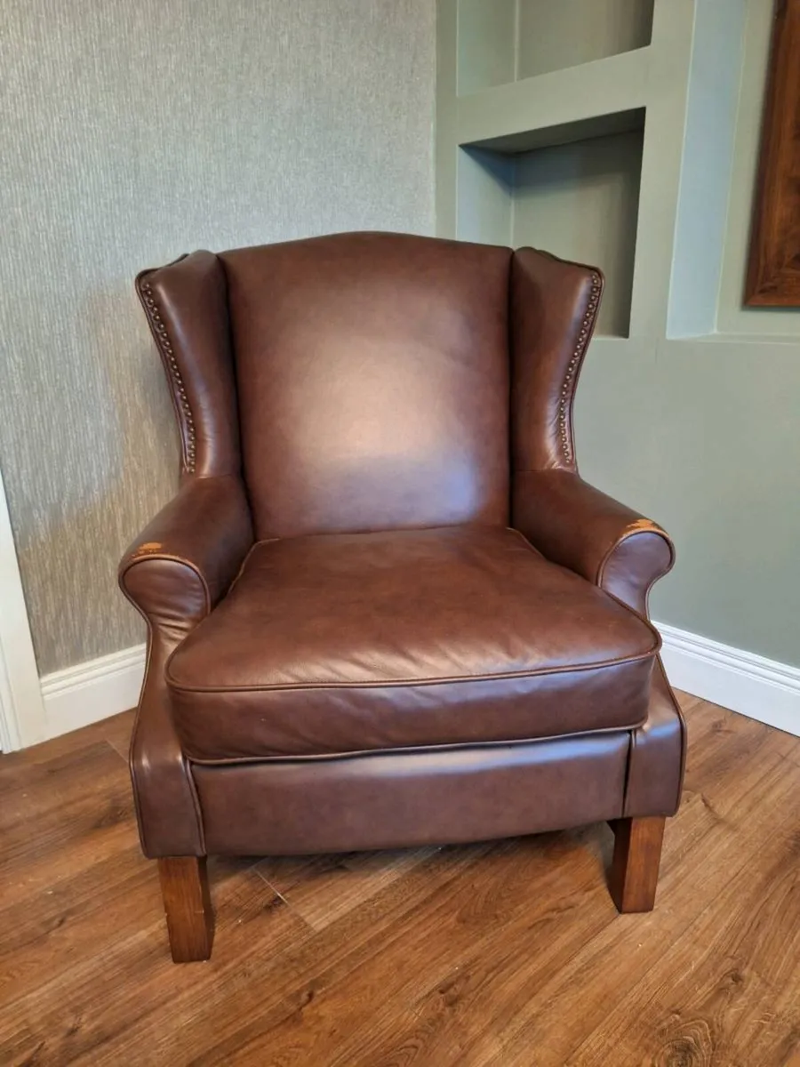 Orthopedic high chair - Image 1