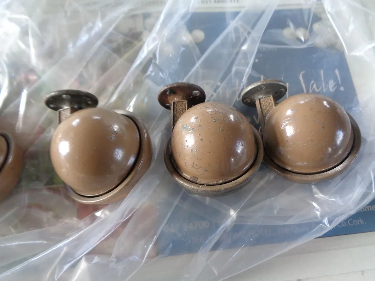 Castors x 6 for Sale - Image 4