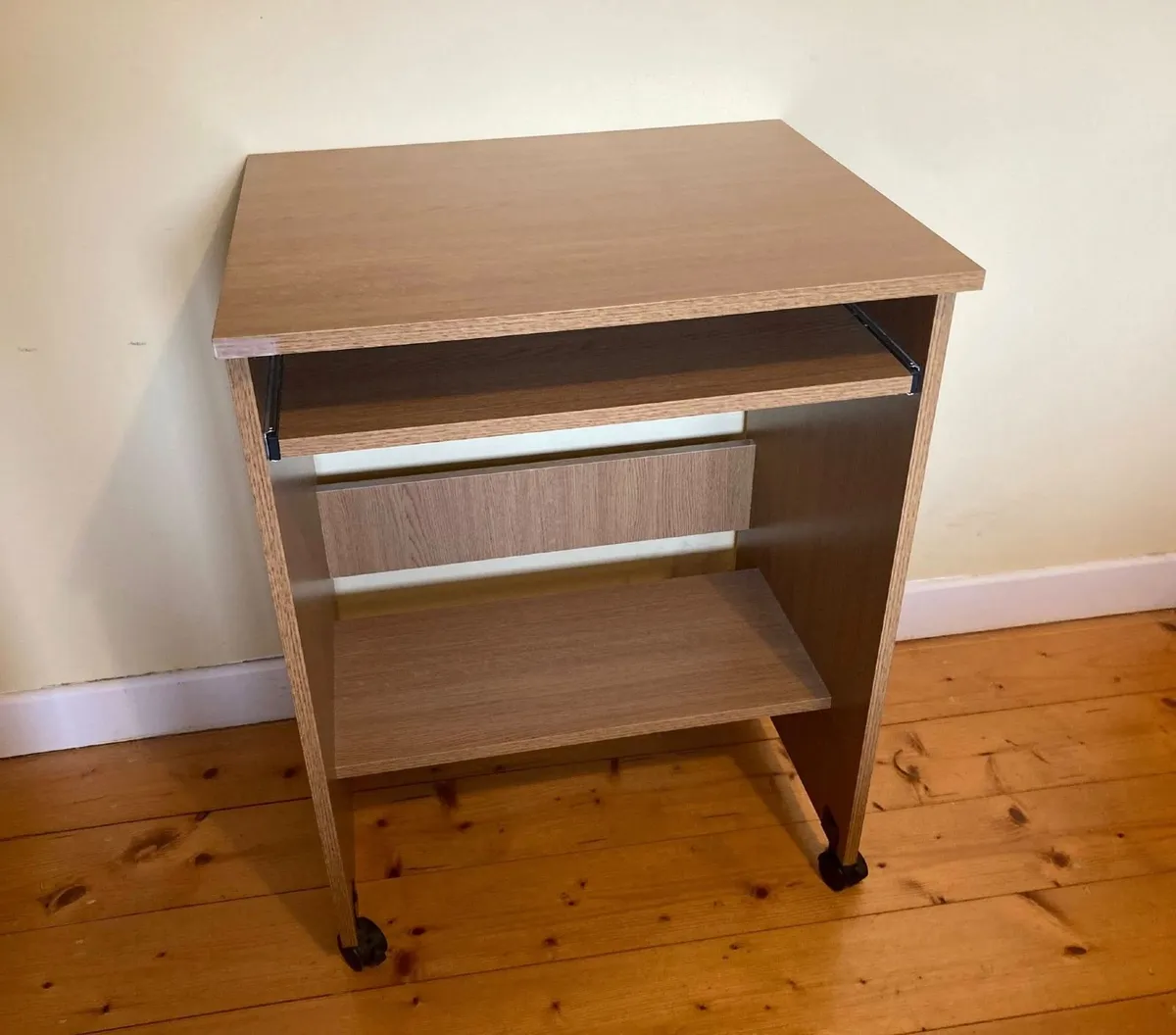 Study / Computer Desk with Pull-Out Tray - Image 1