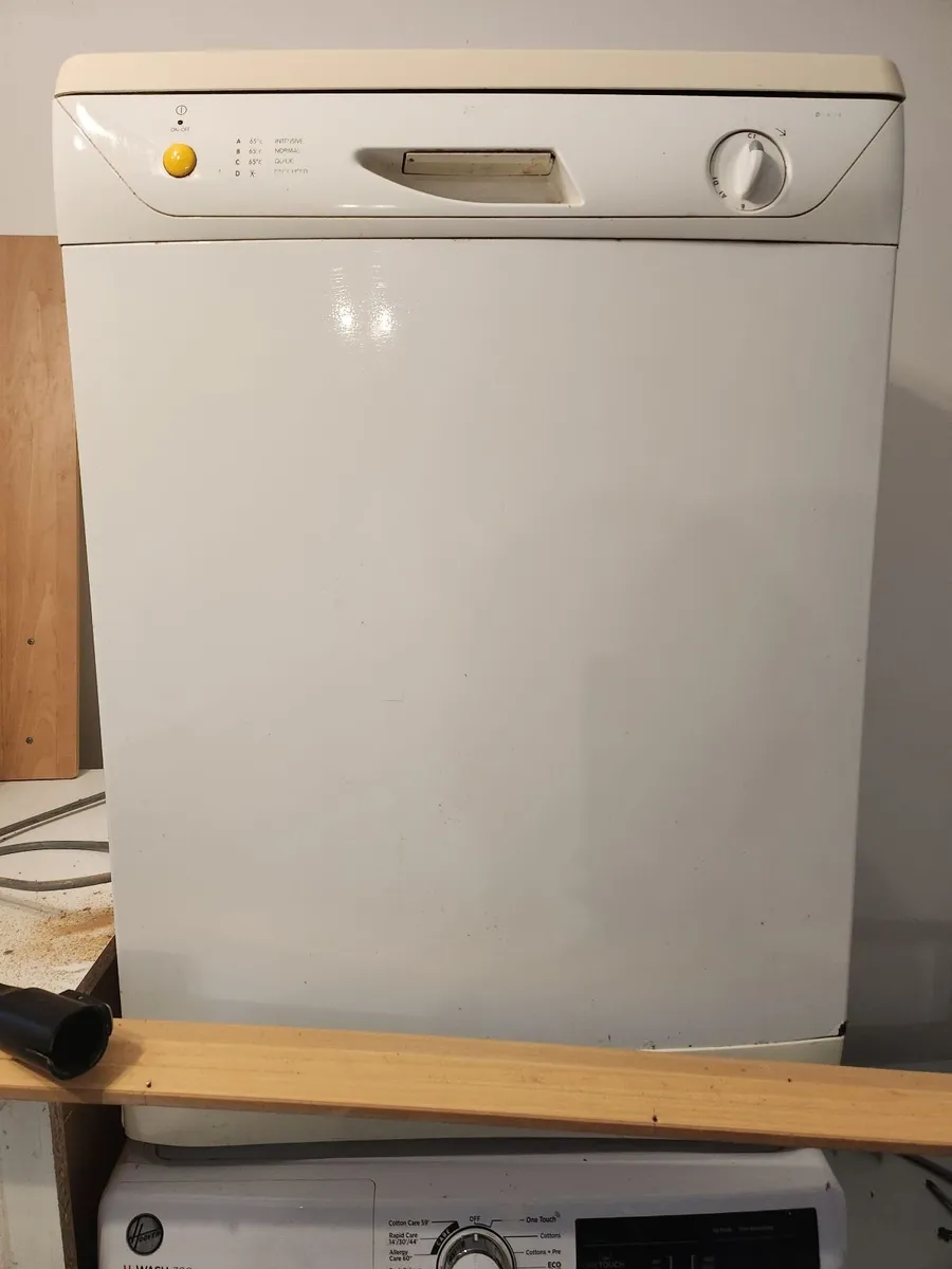 Dishwasher - Image 1