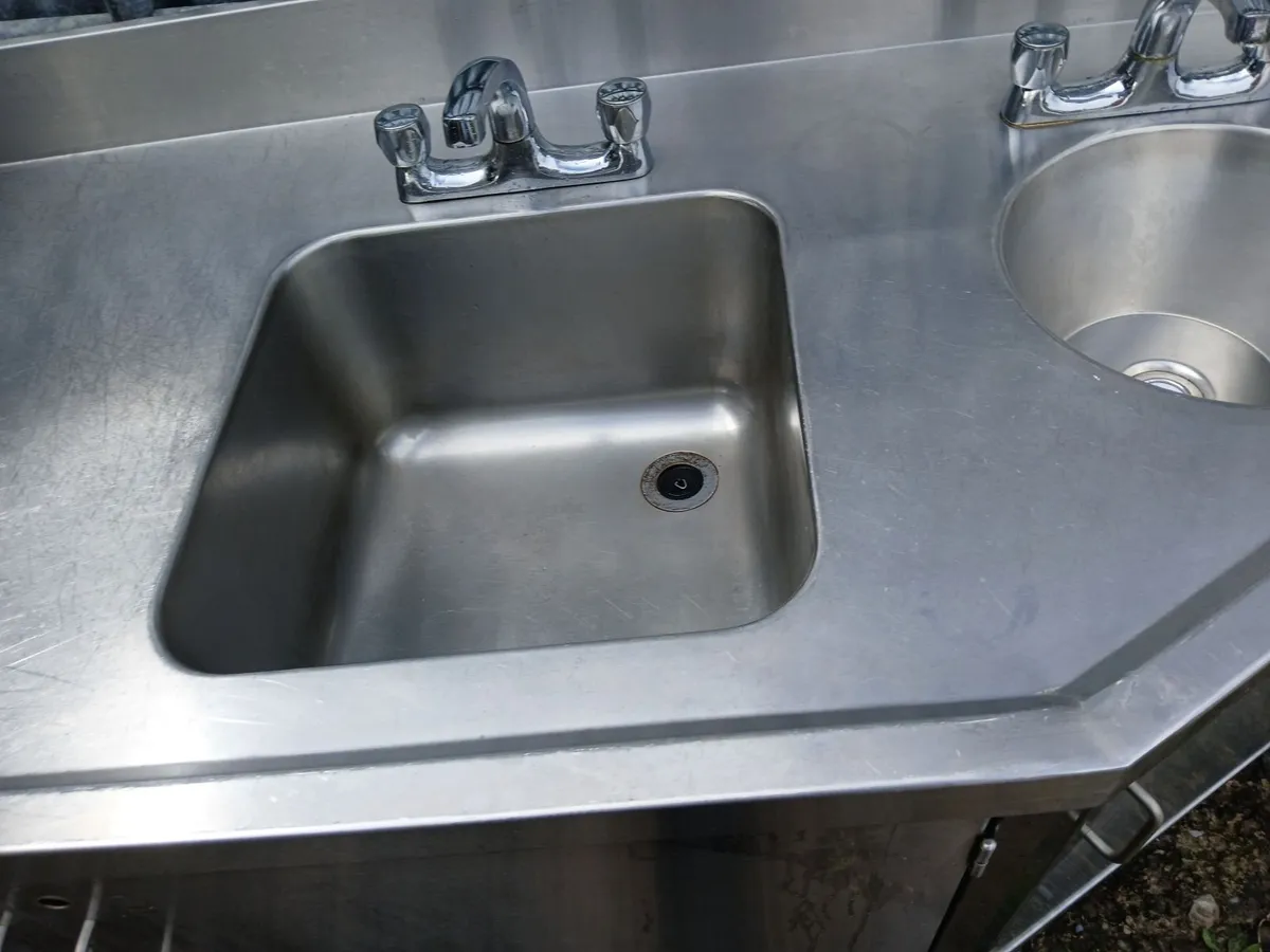 Staneless steel cabbinet sink unit delivered - Image 1