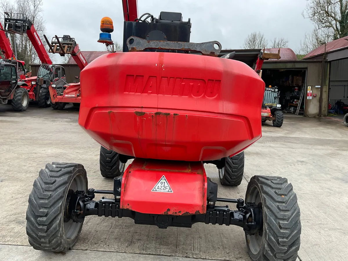 Manitou 160 ATJ Articulated Boom Lift - Image 3