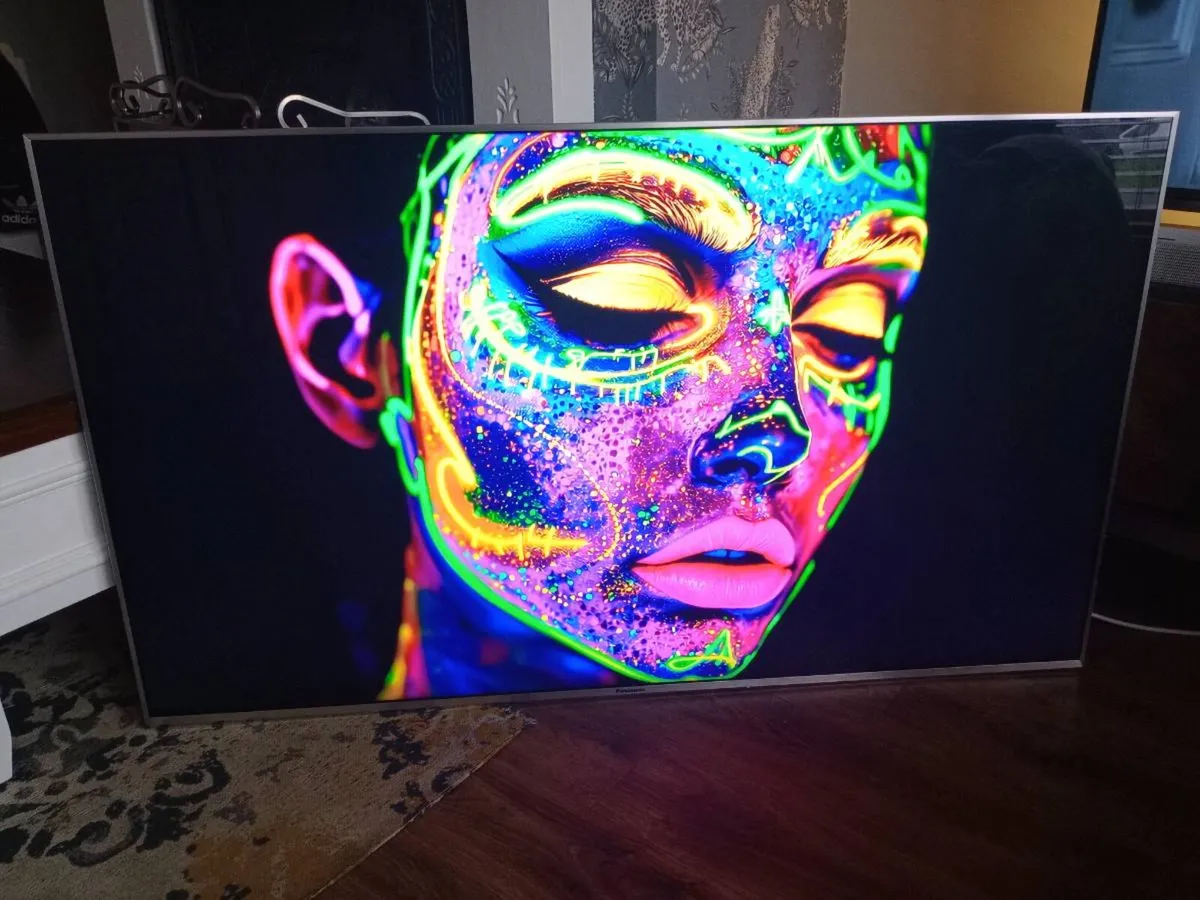 Panasonic 58"4K UHD SMART TV TX-58EX750B - Image 3