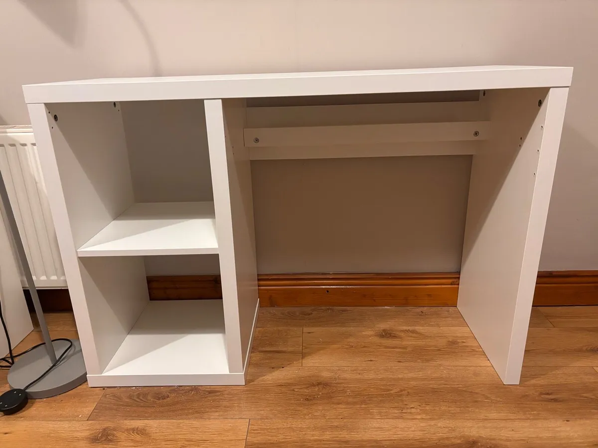 Desk and chair - Image 3