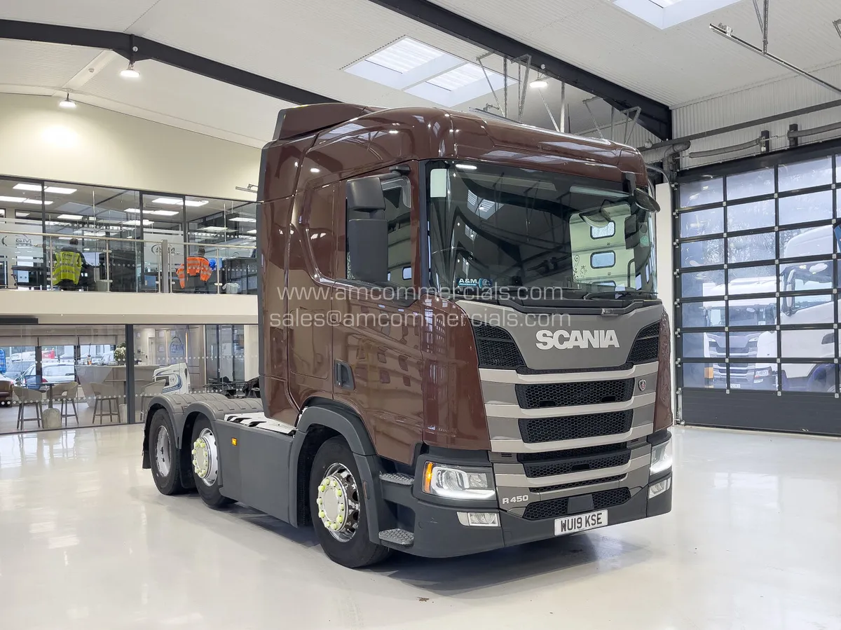 2019 SCANIA R450 NORMAL CAB - Image 1