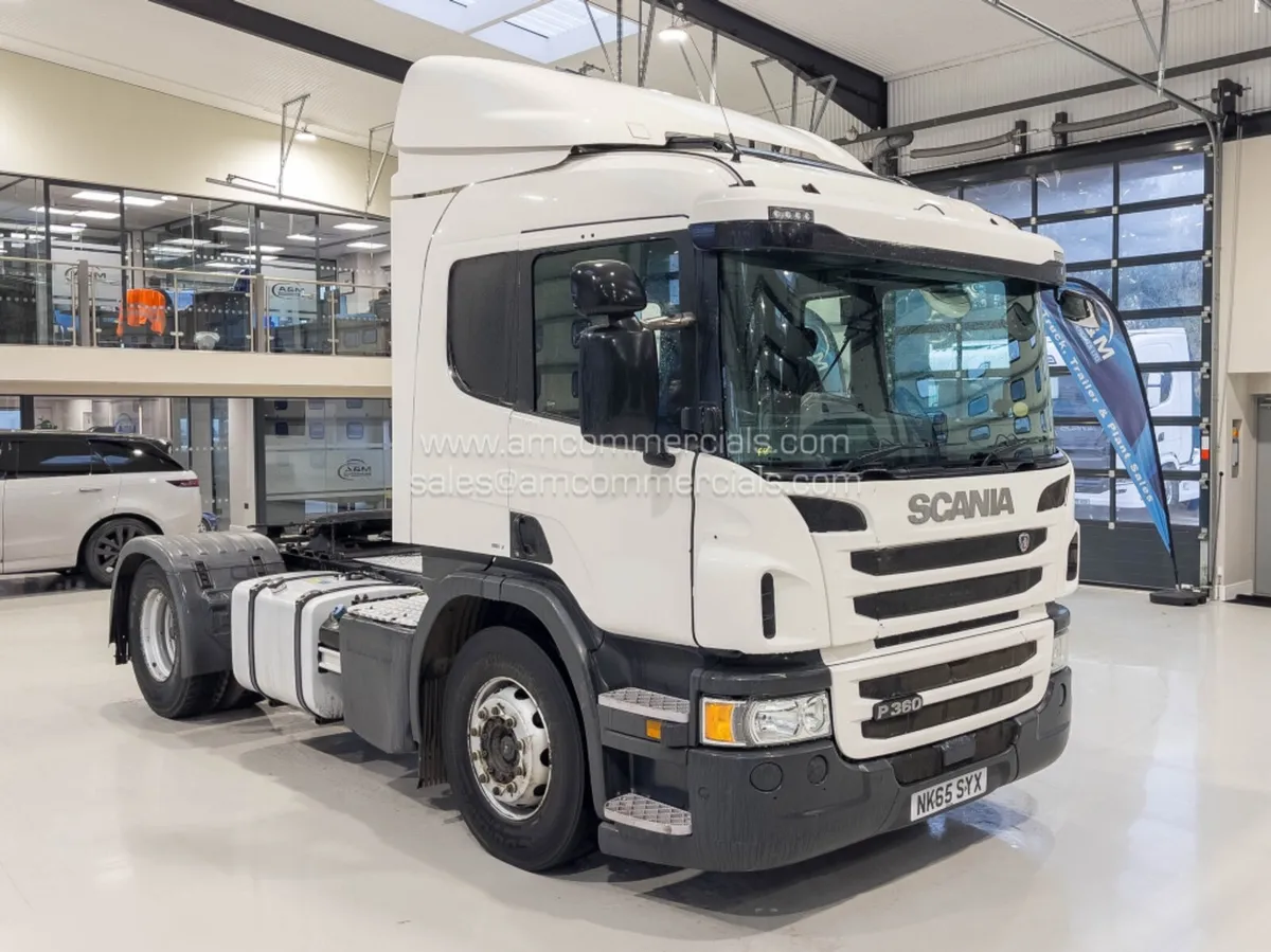 2015 SCANIA P360 SLEEPER CAB - Image 1