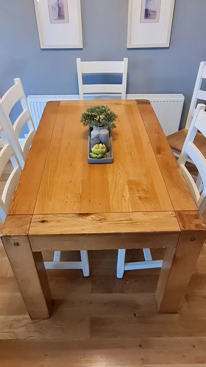 Dining table - Image 4