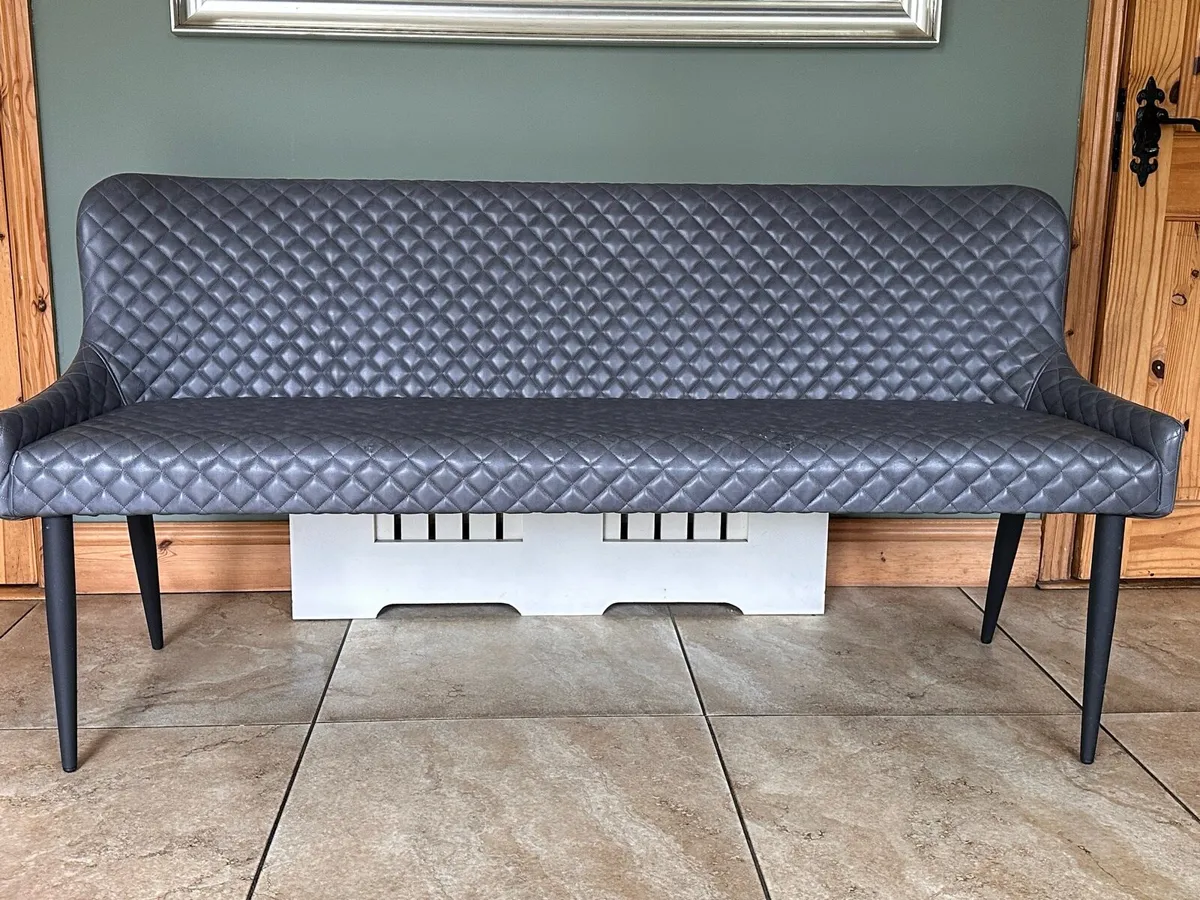 Grey bench seat - Image 2