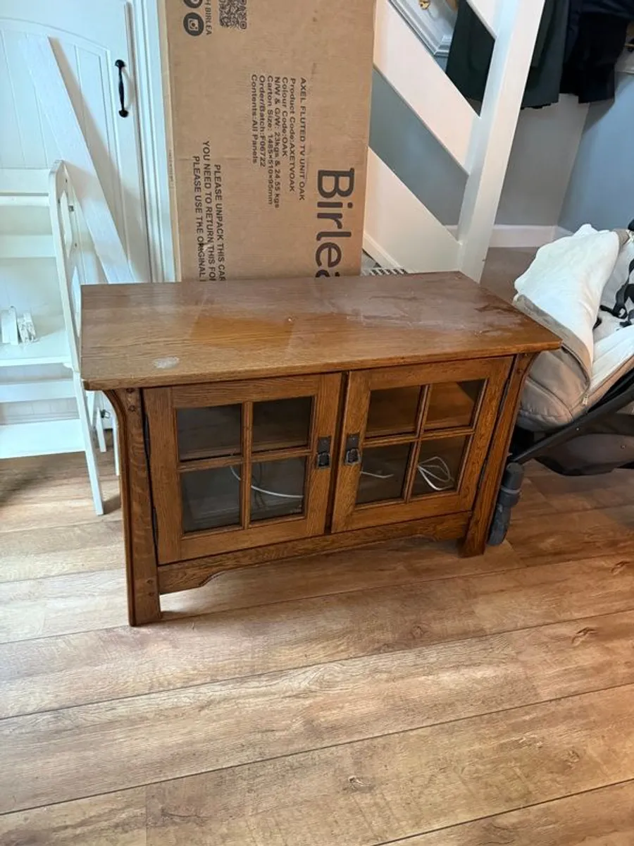 Matching Display and TV cabinets - Image 2