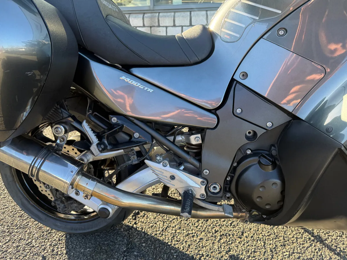 2014 Kawasaki GTR 1400 - Image 3