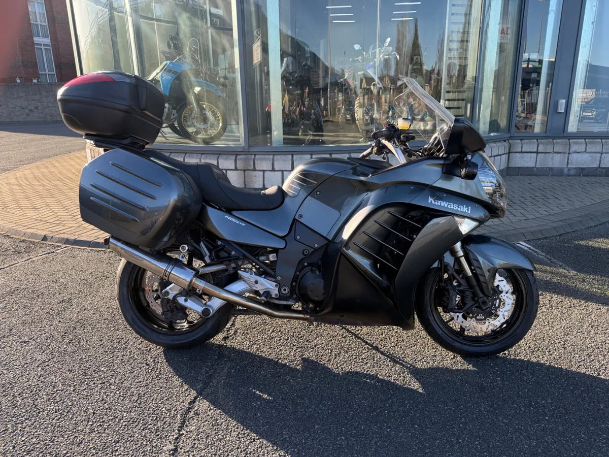 2014 Kawasaki GTR 1400 - Image 1