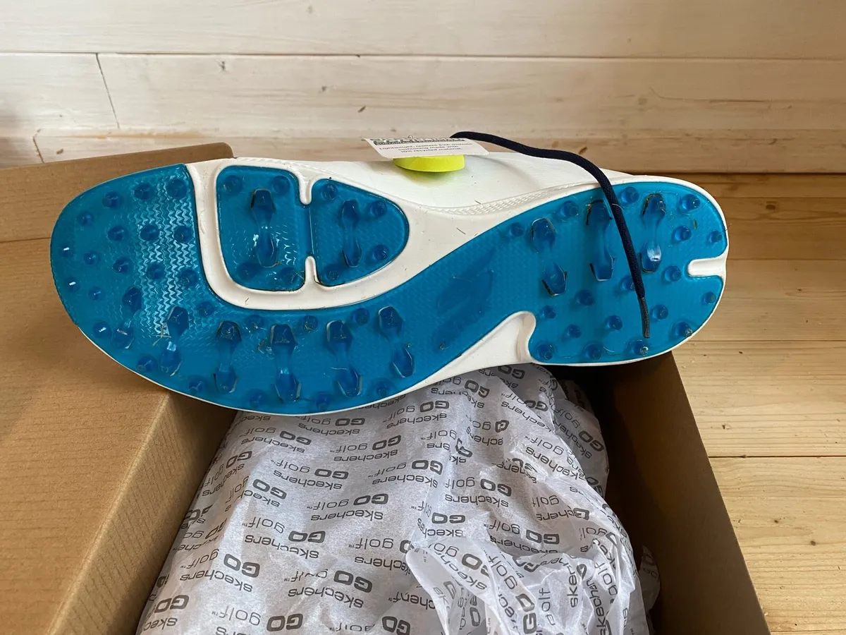 Skechers go golf tempo shoes, size 9 - Image 3