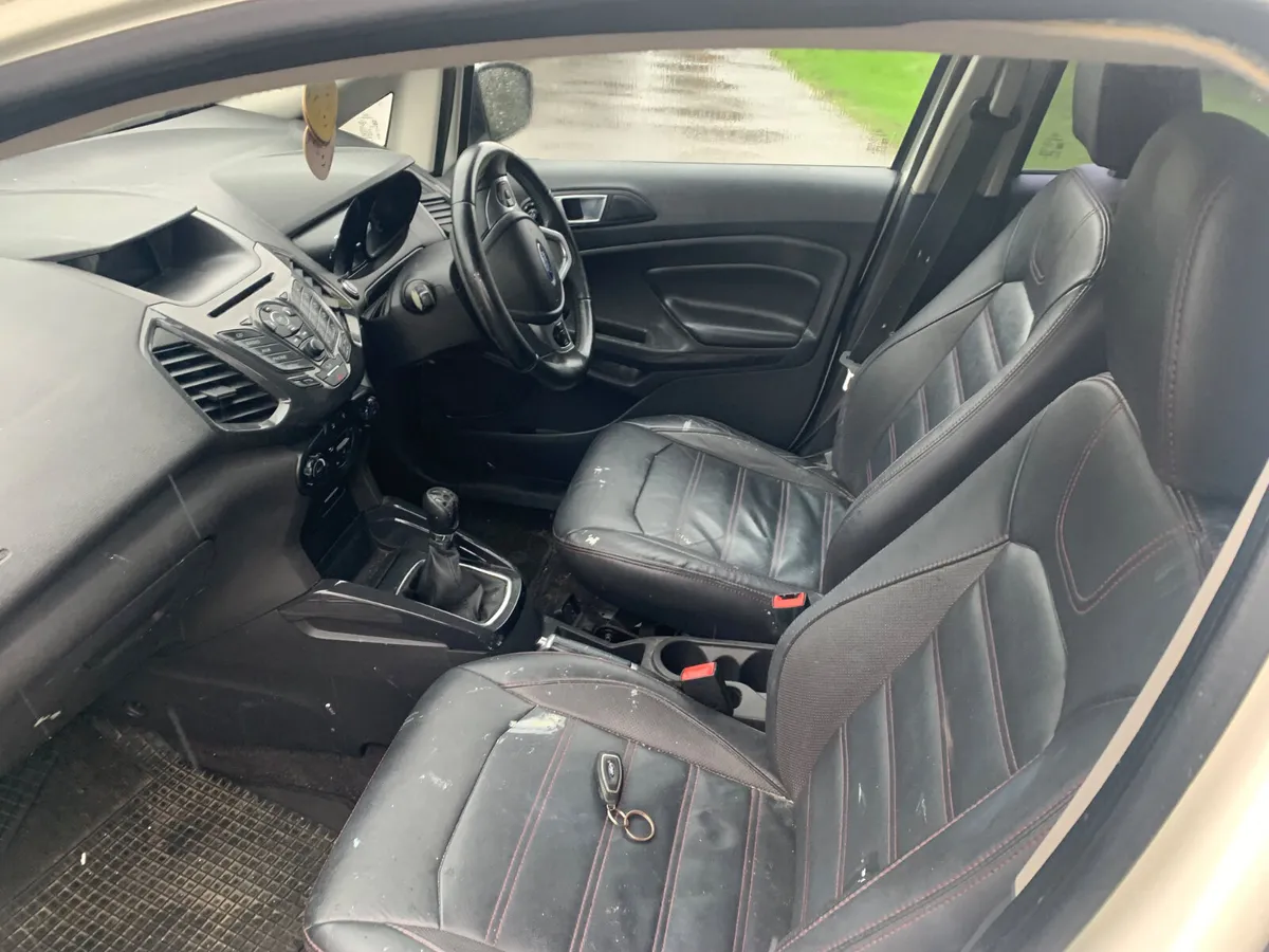 215 FORD ECOSPORT PETROL - Image 4