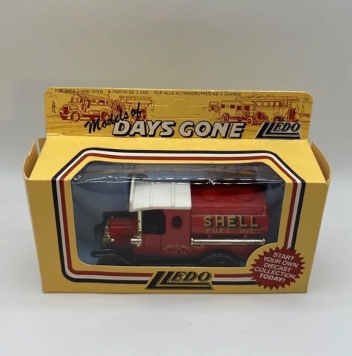 Model lorry Shell Oil