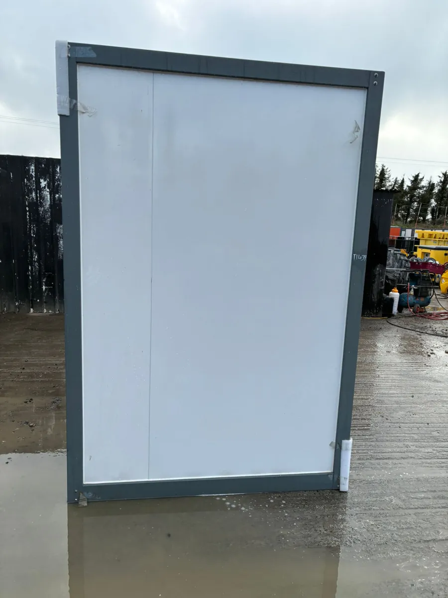 Toilet & Shower Unit – Welfare / Site Unit - Image 3