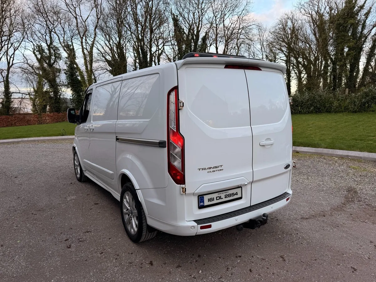 Ford Transit Custom Sport - Image 3