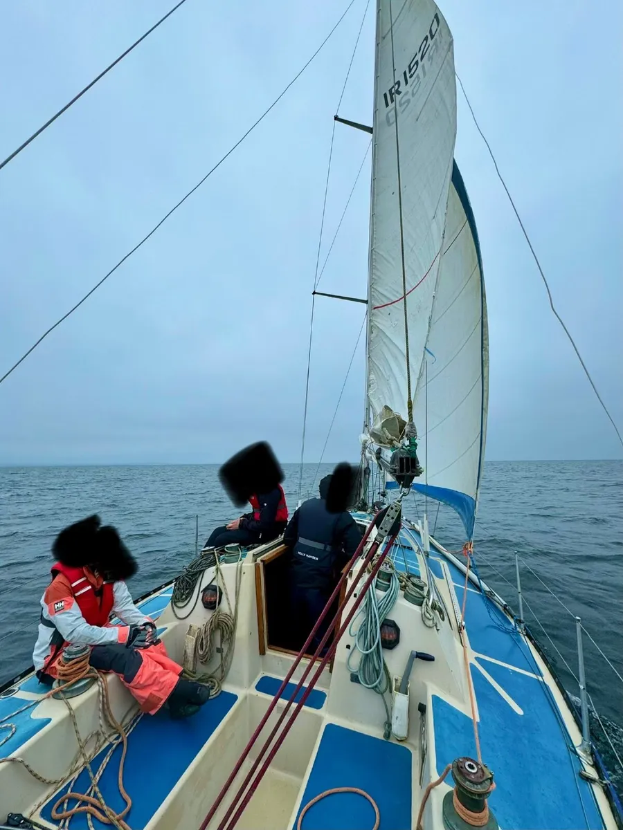 Evolution Yacht 30ft 6 berth for sale or 50% share - Image 3