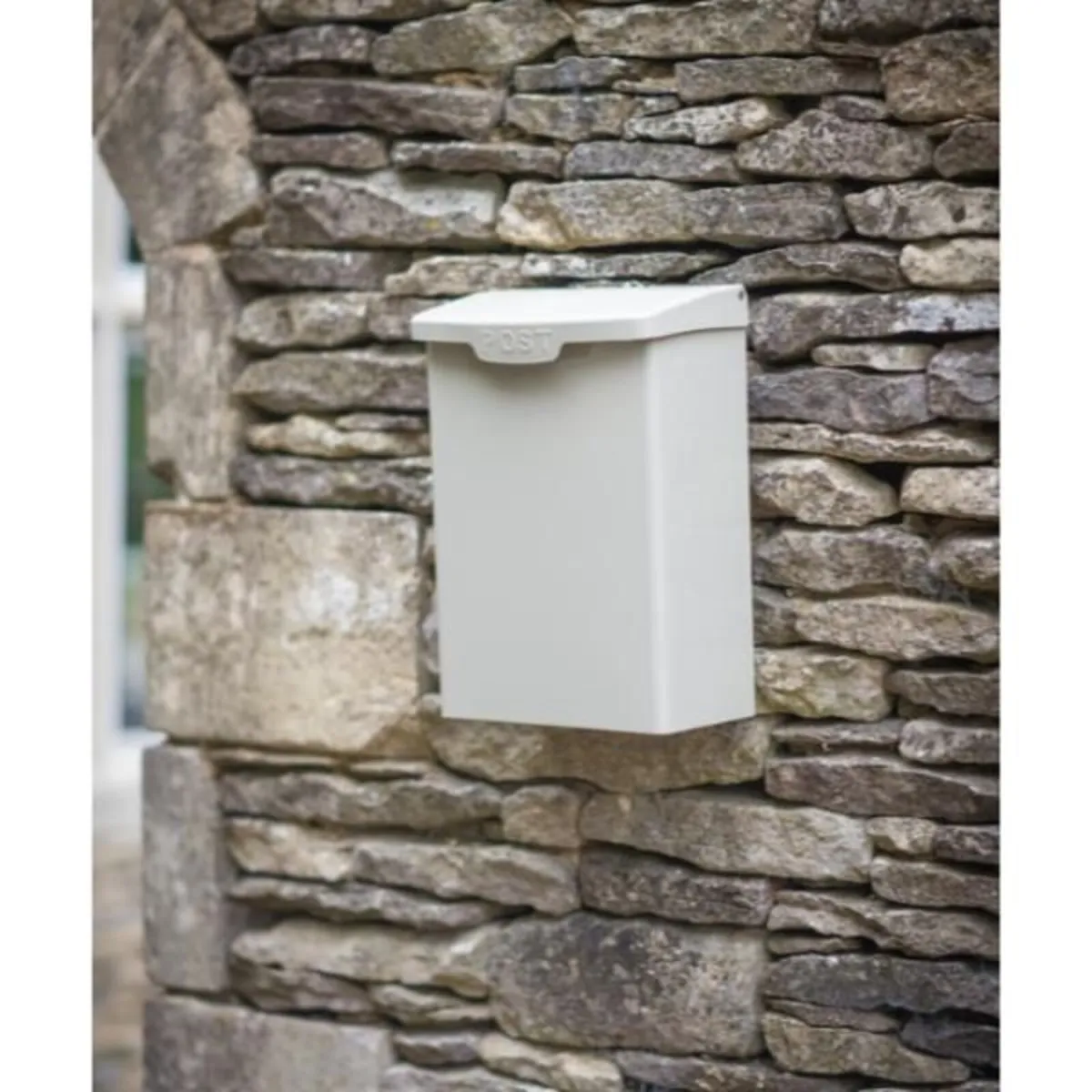 Shipton Post Box Clay – GT26 - Image 1
