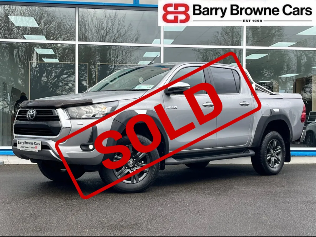 Toyota Hilux 2.8 D/CAB SR5 AUTO 5DR A 4DR - Image 1
