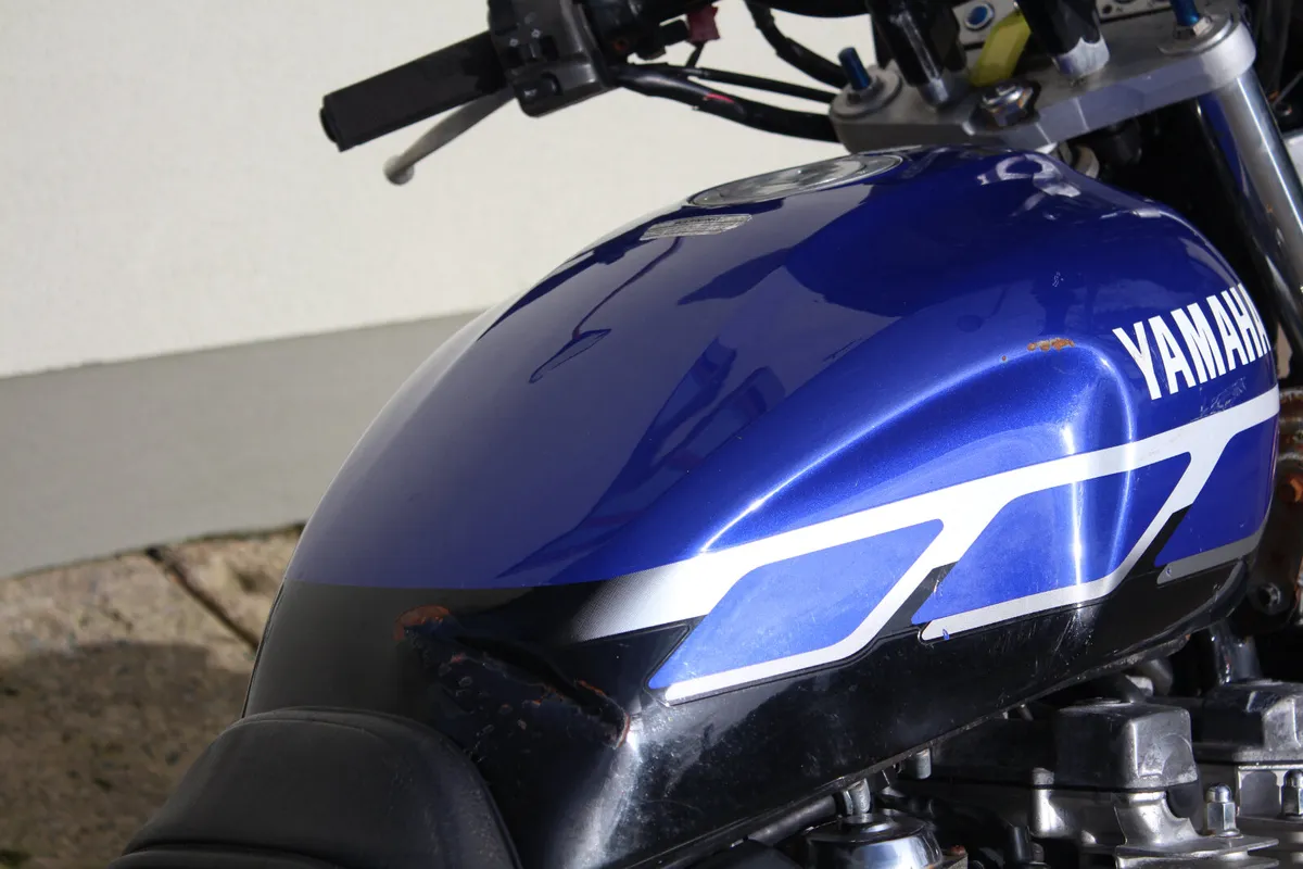 2000 Yamaha XJR1300 - Image 3